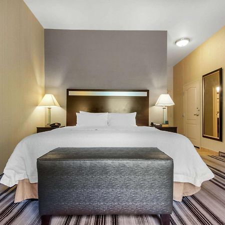 Hampton Inn Meadville Exterior photo
