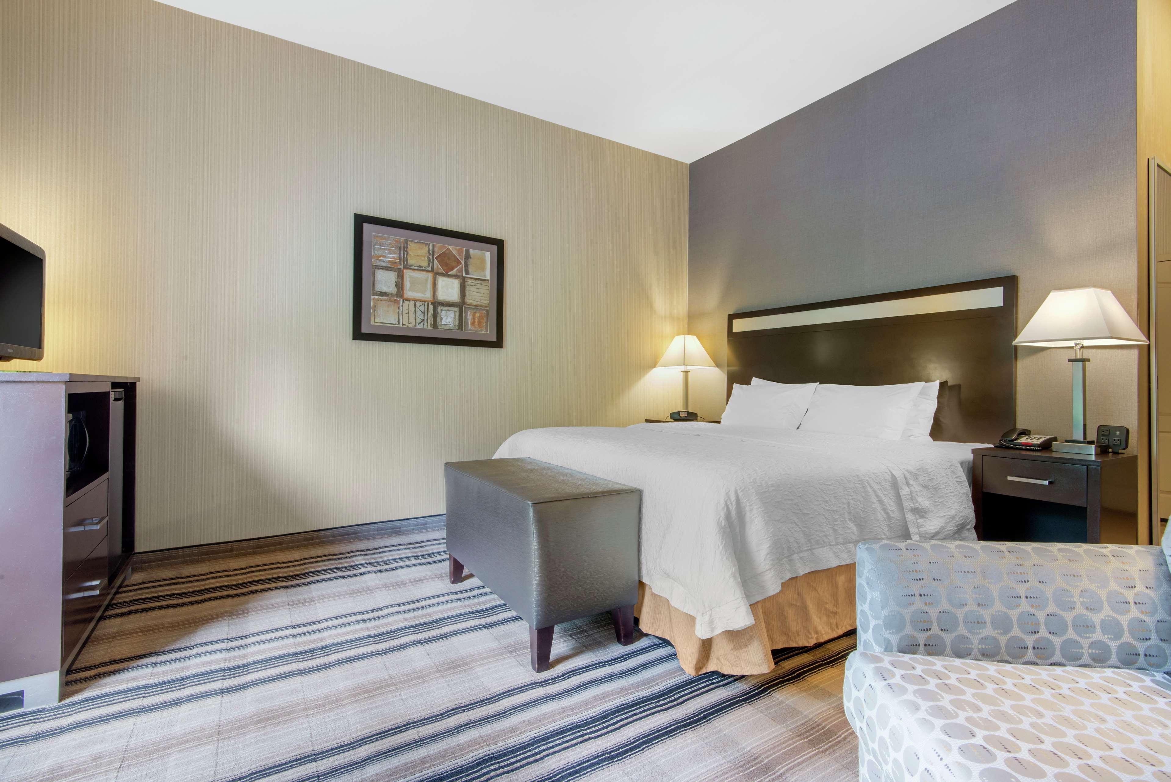 Hampton Inn Meadville Exterior photo