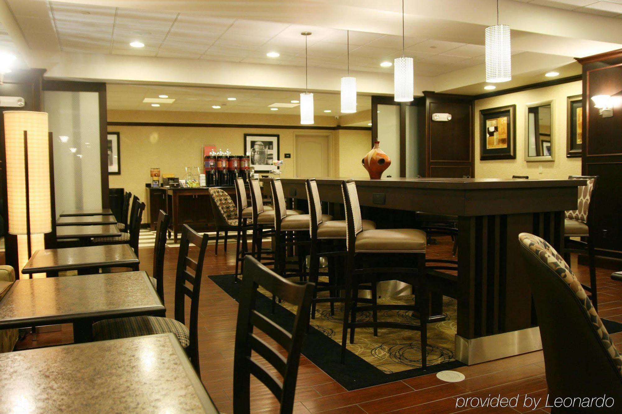 Hampton Inn Meadville Restaurant photo